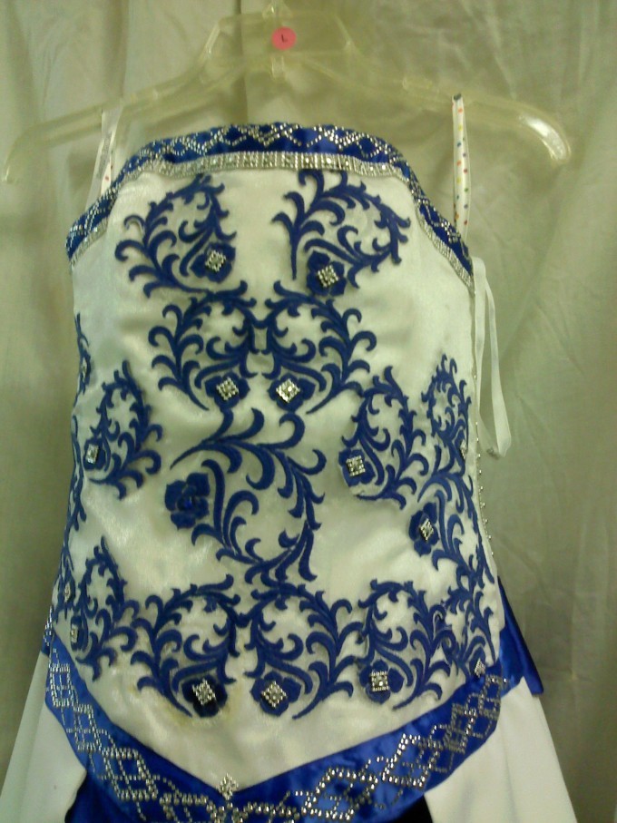 weddingdress10.jpg